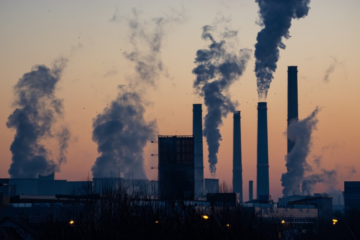 Addressing jointly air pollution and climate change to reduce health-economic impacts