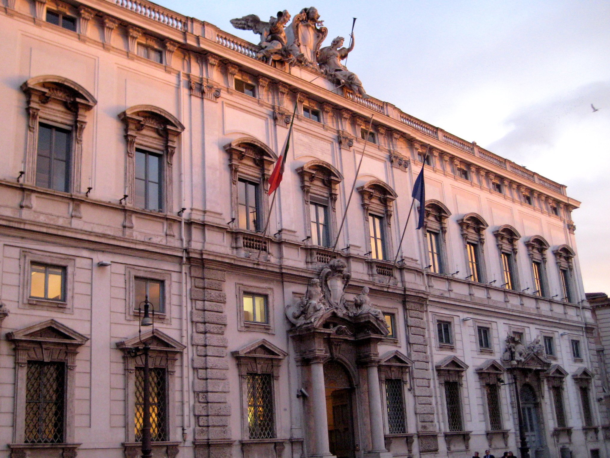 Il Presidente Mattarella accoglie l’appello degli scienziati sul clima ai partiti