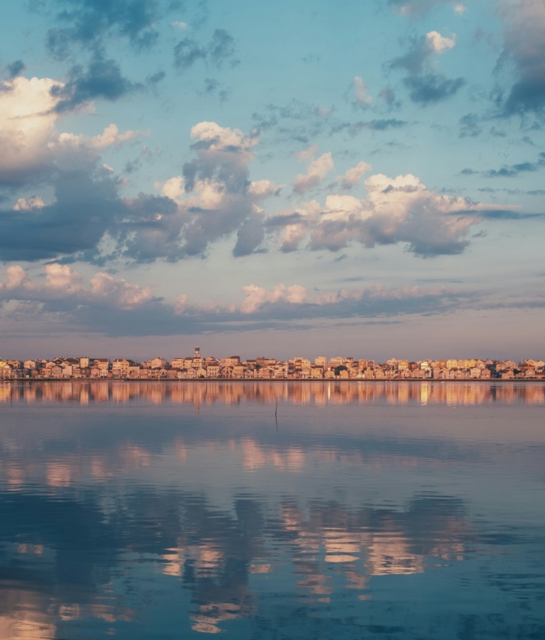 landscape water horizon